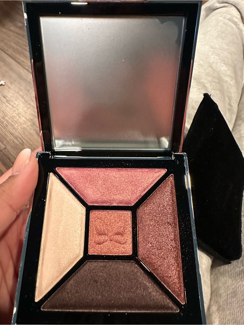 Disney House of Sillage Collab Eye Shadow